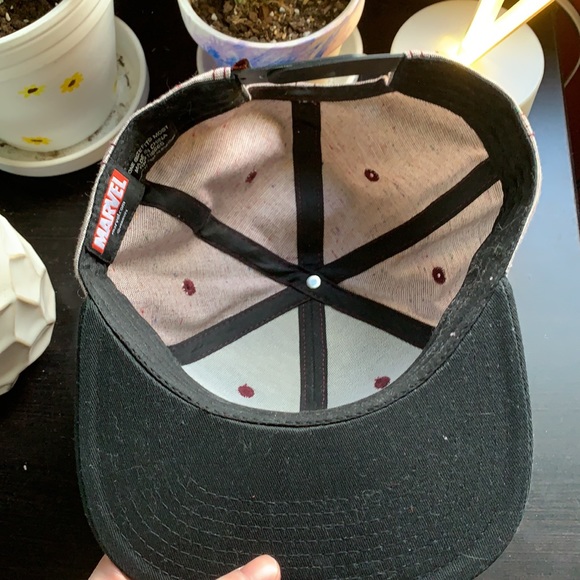 Deadpool SnapBack - Picture 3 of 3